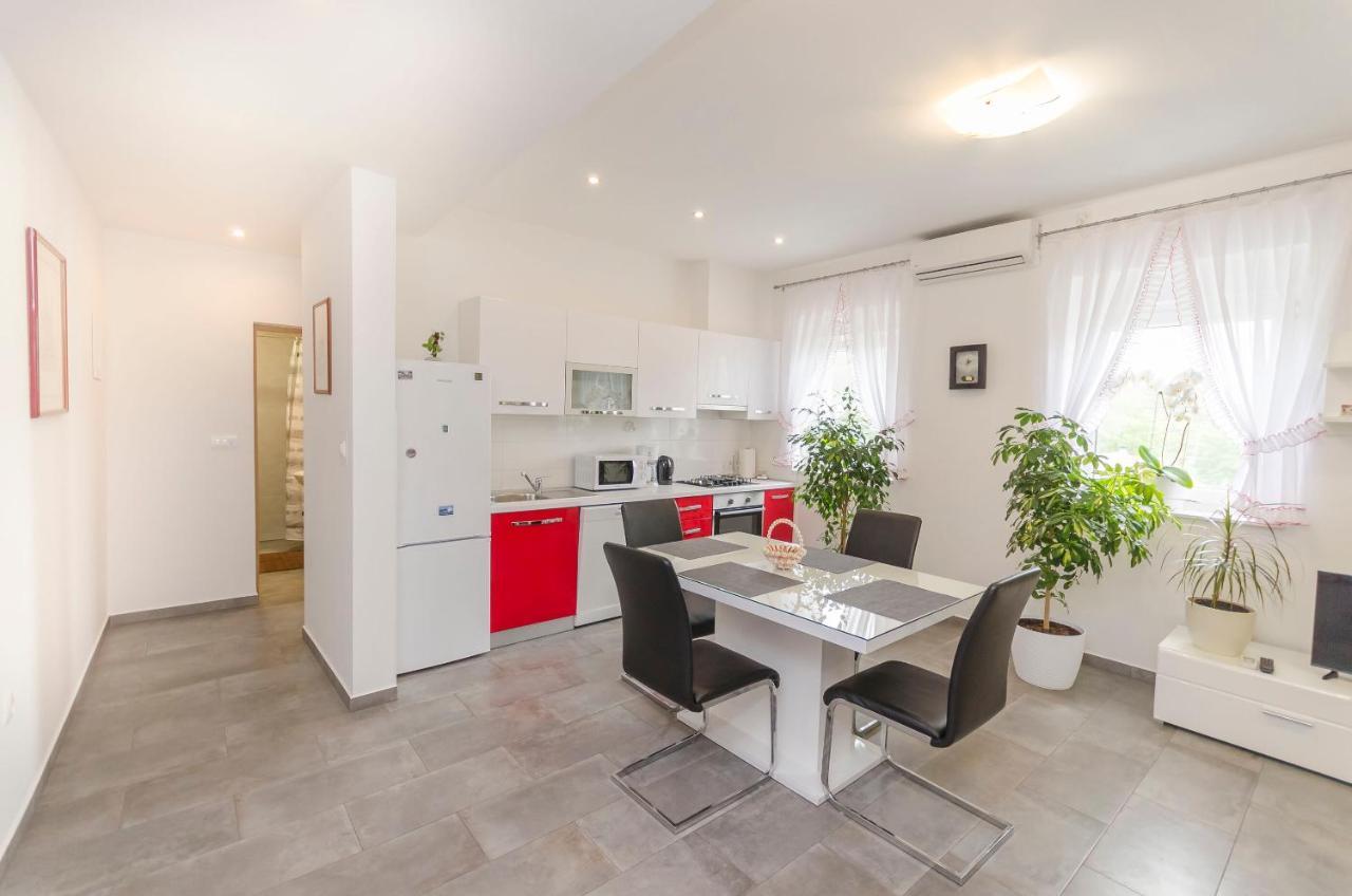 Apartment Luka Rupe Εξωτερικό φωτογραφία