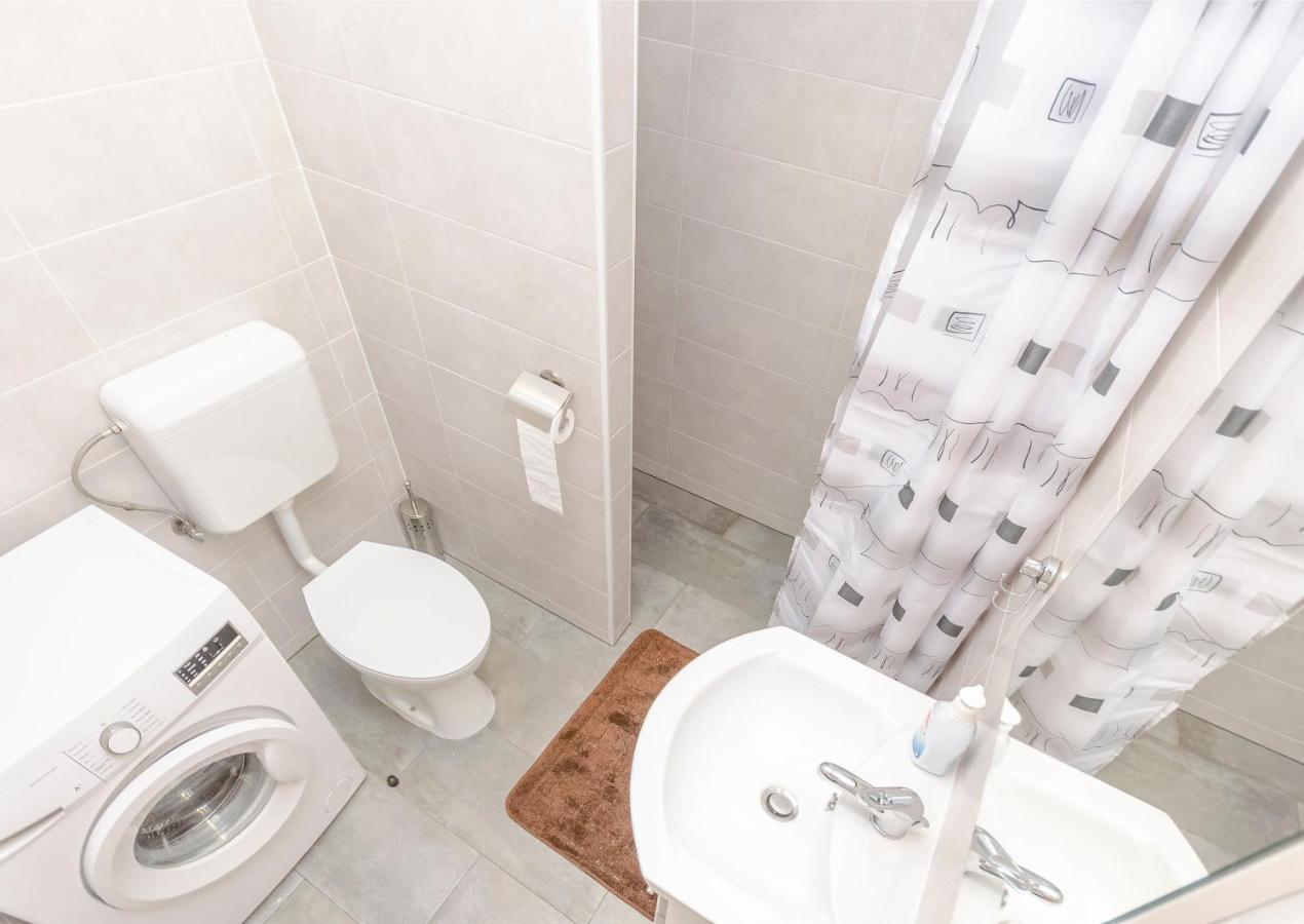 Apartment Luka Rupe Εξωτερικό φωτογραφία